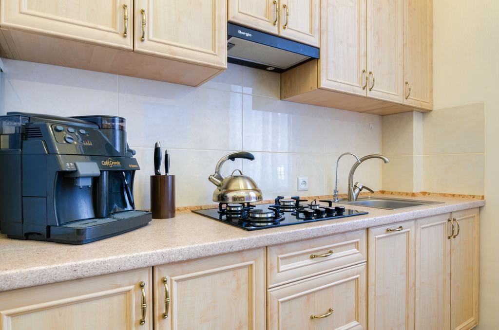 Apartamenty Kulisha 25 Lviv Kültér fotó